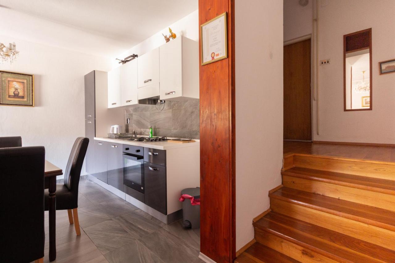 Apartments Ruza Dragove Dugi Otok Екстериор снимка